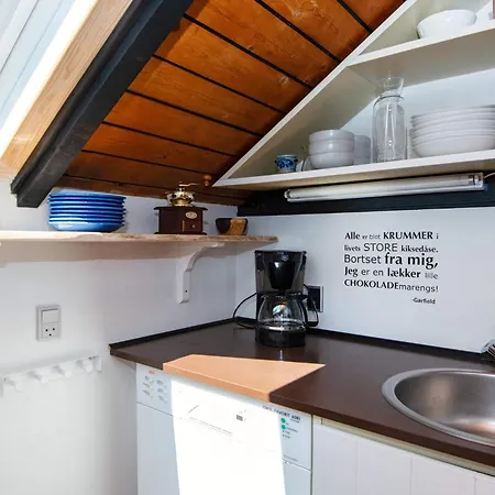 Secluded Haven Near Sea - By Traum 度假居 Oster Vrogum